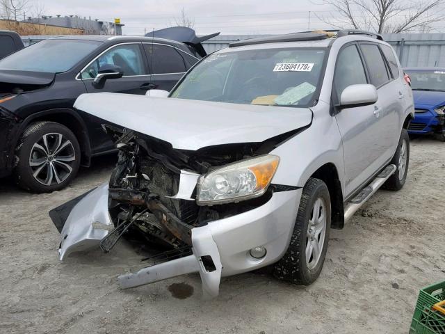 JTMBD31V266011967 - 2006 TOYOTA RAV4 LIMIT SILVER photo 2