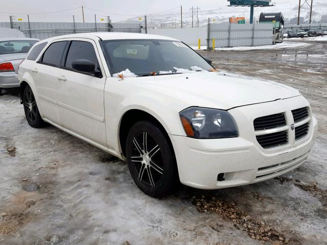 2D4FV47T86H188888 - 2006 DODGE MAGNUM SE WHITE photo 1