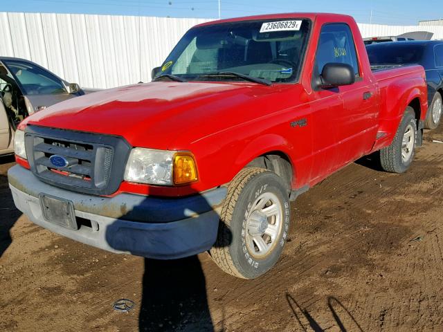 1FTYR10DX4PB04302 - 2004 FORD RANGER RED photo 2