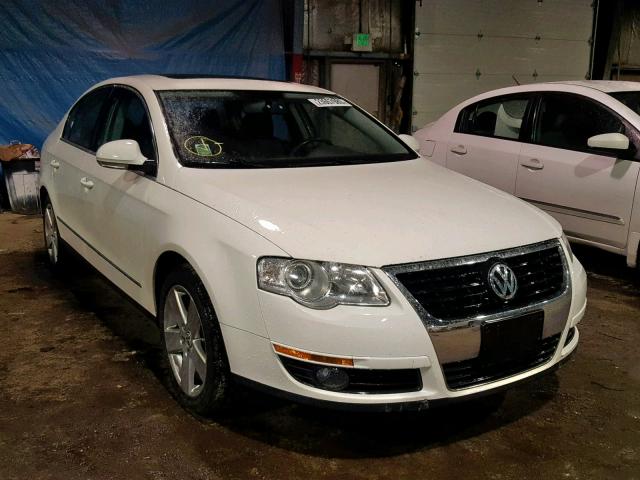 WVWJK73C19P024857 - 2009 VOLKSWAGEN PASSAT TUR WHITE photo 1