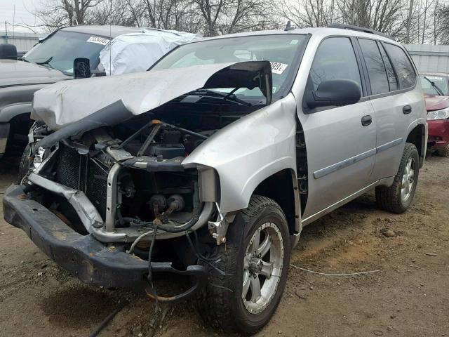 1GKDT13S172106519 - 2007 GMC ENVOY GOLD photo 2