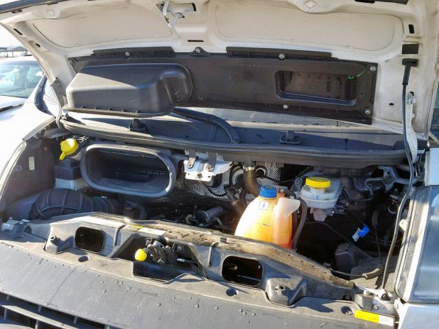 3C6TRVNG7HE522852 - 2017 RAM PROMASTER 白色 照片 7