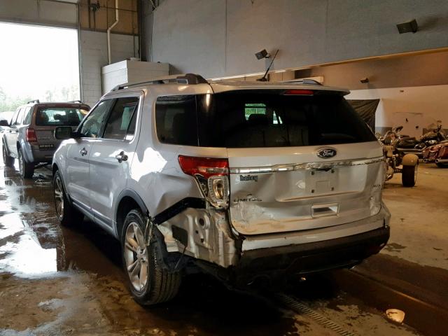 1FM5K8F87DGC83582 - 2013 FORD EXPLORER L SILVER photo 3