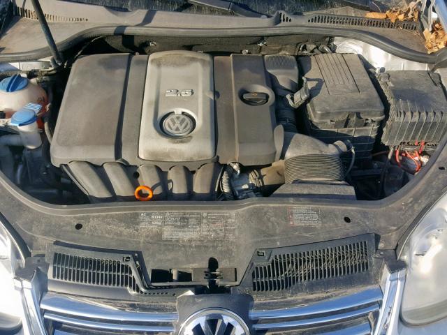 3VWRF71KX6M628424 - 2006 VOLKSWAGEN JETTA 2.5 SILVER photo 7