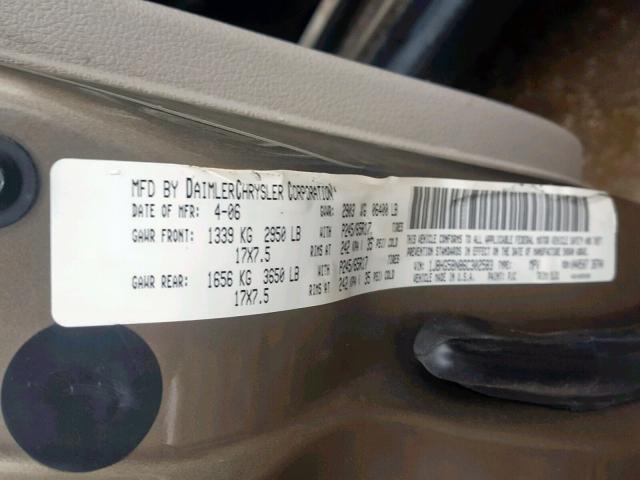 1J8HG58N86C302583 - 2006 JEEP COMMANDER GOLD photo 10