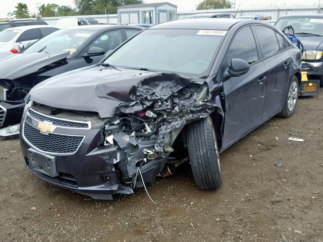 1G1PA5SG7E7254072 - 2014 CHEVROLET CRUZE LS GRAY photo 2