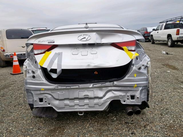 KMHDH6AH6EU027717 - 2014 HYUNDAI ELANTRA CO SILVER photo 9