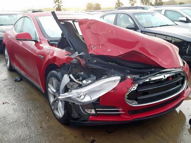 5YJSA1DN3DFP08381 - 2013 TESLA MODEL S RED photo 1