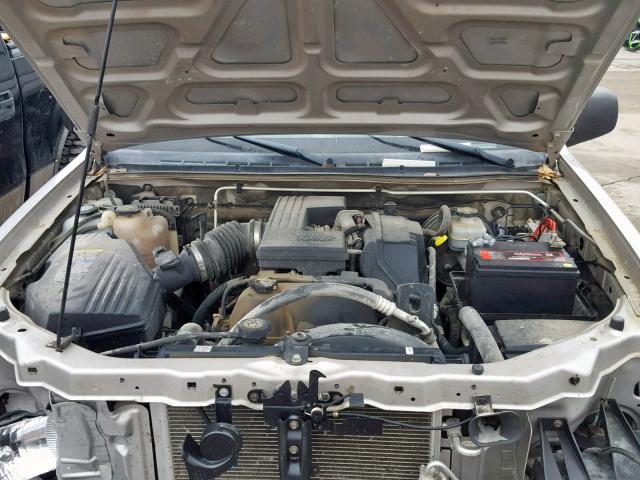 1GCDT196958234684 - 2005 CHEVROLET COLORADO SILVER photo 7