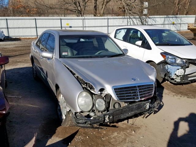 WDBJF65J82B454302 - 2002 MERCEDES-BENZ E 320 GRAY photo 1