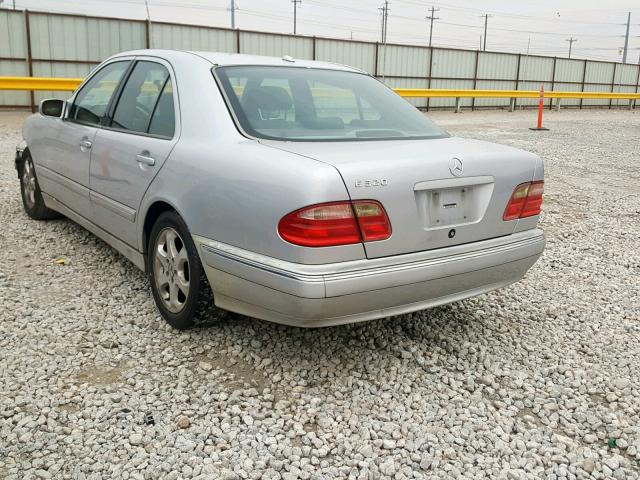 WDBJF65J42B464678 - 2002 MERCEDES-BENZ E 320 SILVER photo 3