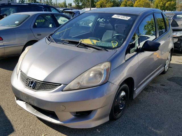 JHMGE88459S047837 - 2009 HONDA FIT SPORT GRAY photo 2