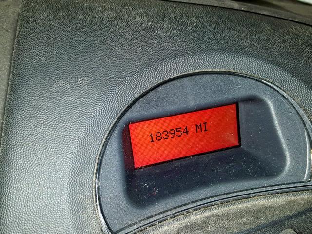 2G2WP522541290994 - 2004 PONTIAC GRAND PRIX SILVER photo 8