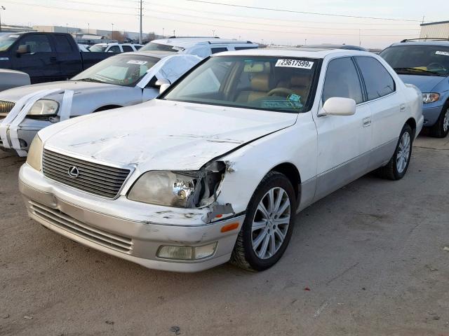 JT8BH28FXX0166556 - 1999 LEXUS LS 400 WHITE photo 2