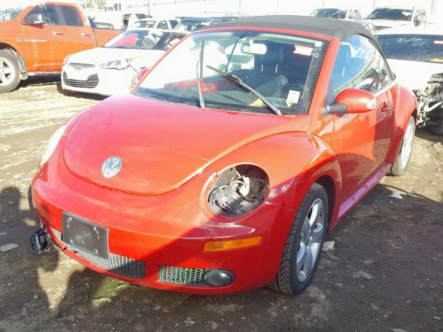 3VWSF31Y07M406992 - 2007 VOLKSWAGEN NEW BEETLE Qırmızı foto 2