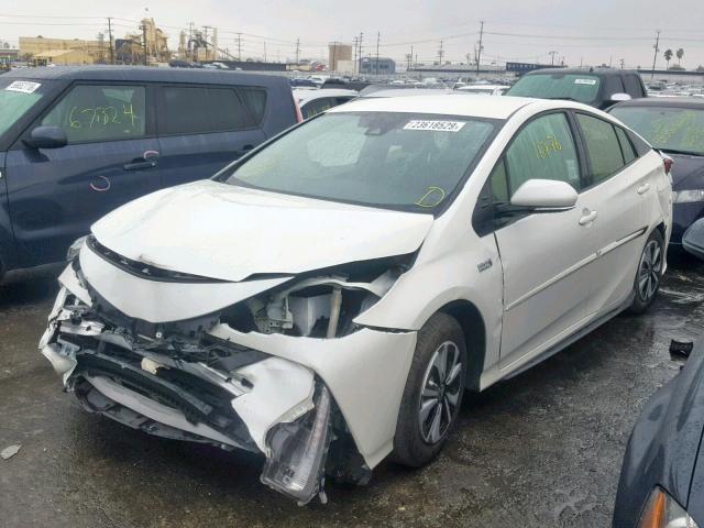JTDKARFP9H3063025 - 2017 TOYOTA PRIUS PRIM თეთრი ფოტო 2