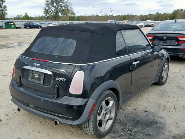 WMWRF334X5TF61785 - 2005 MINI COOPER BLACK photo 4