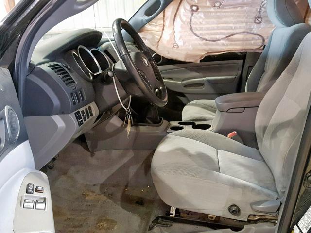 5TETX4GN3AZ746185 - 2010 TOYOTA TACOMA PRE შავი ფოტო 5