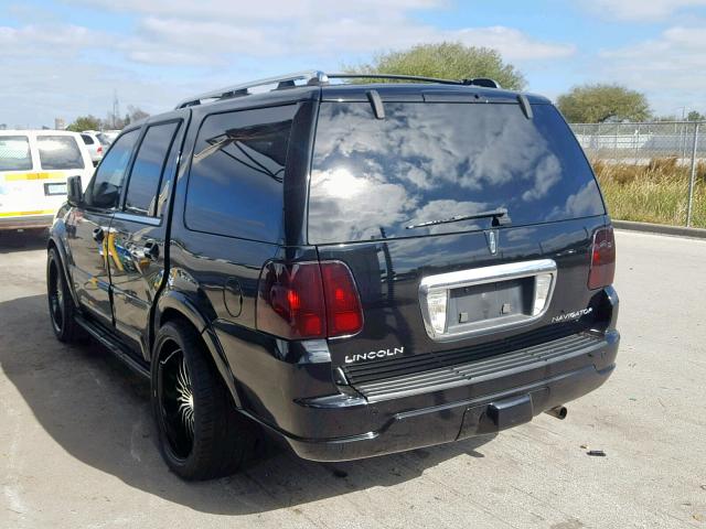 5LMFU28R94LJ15660 - 2004 LINCOLN NAVIGATOR Schwarz Foto 3