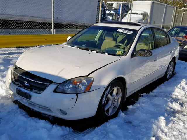 1N4BL11D12C140265 - 2002 NISSAN ALTIMA SE WHITE photo 2