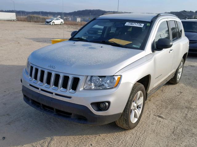 1J4NT1FA9BD260843 - 2011 JEEP COMPASS SP 银色 照片 2
