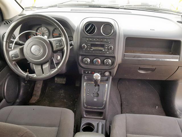 1J4NT1FA9BD260843 - 2011 JEEP COMPASS SP 银色 照片 9