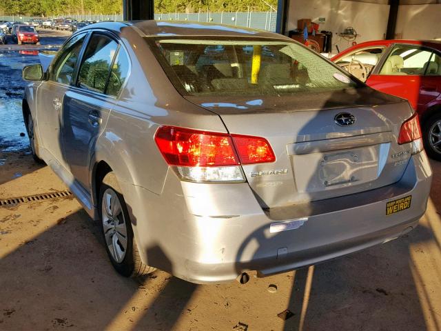 4S3BMBA67A3238150 - 2010 SUBARU LEGACY 2.5 SILVER photo 3