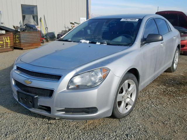 1G1ZA5E07CF220658 - 2012 CHEVROLET MALIBU LS ვერცხლისფერი ფოტო 2
