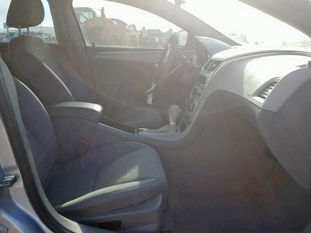 1G1ZA5E07CF220658 - 2012 CHEVROLET MALIBU LS ვერცხლისფერი ფოტო 5