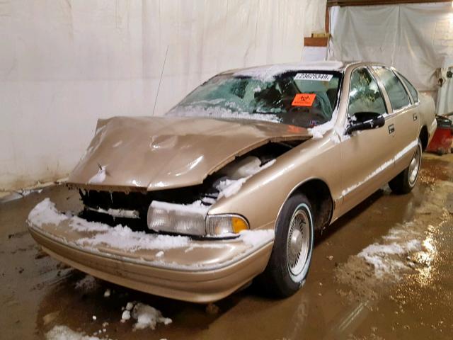 1G1BL52W2SR103474 - 1995 CHEVROLET CAPRICE CL BEIGE photo 2