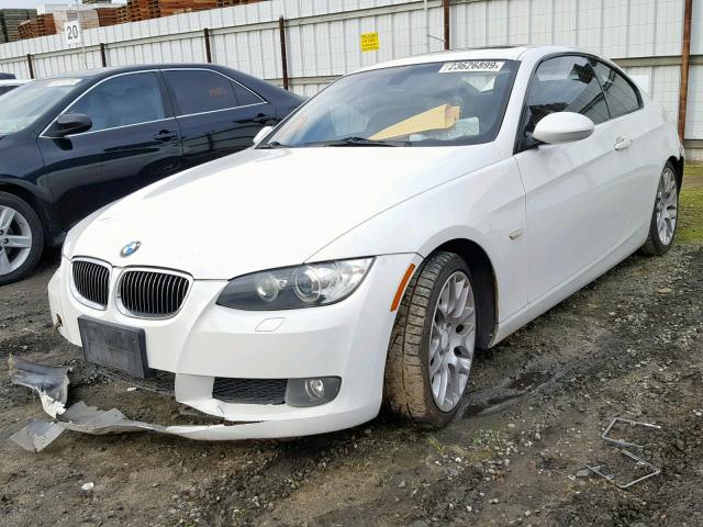 WBAWV13519P123090 - 2009 BMW 328 I SULE WHITE photo 2