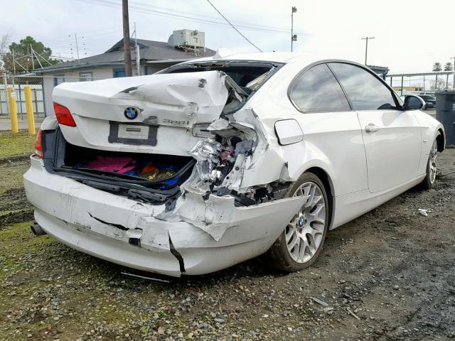 WBAWV13519P123090 - 2009 BMW 328 I SULE WHITE photo 4