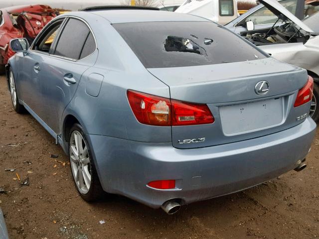 JTHBE262165000615 - 2006 LEXUS IS 350 BLUE photo 3