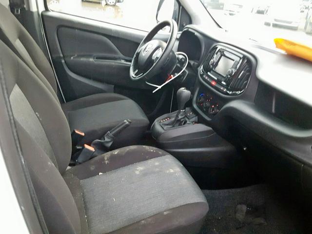 ZFBERFBT7F6192001 - 2015 RAM PROMASTER 白色 照片 5