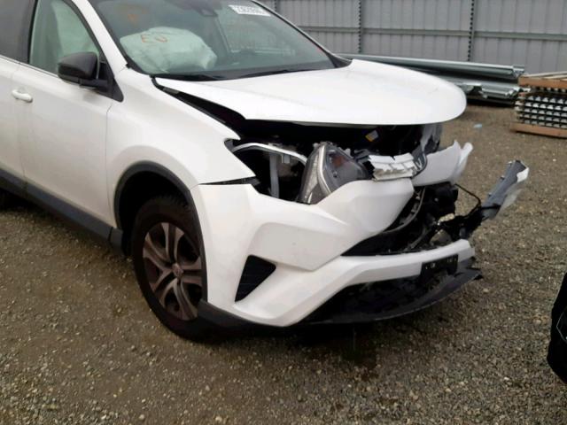 2T3ZFREV8HW370649 - 2017 TOYOTA RAV4 LE WHITE photo 10