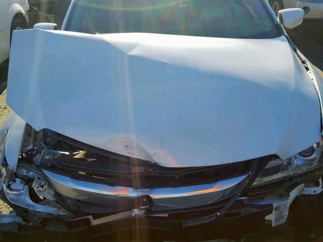 19VDE1F3XEE002176 - 2014 ACURA ILX 20 WHITE photo 7