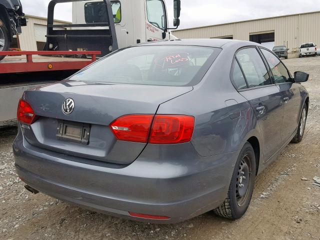 3VW2K7AJ0EM290678 - 2014 VOLKSWAGEN JETTA BASE GRAY photo 4