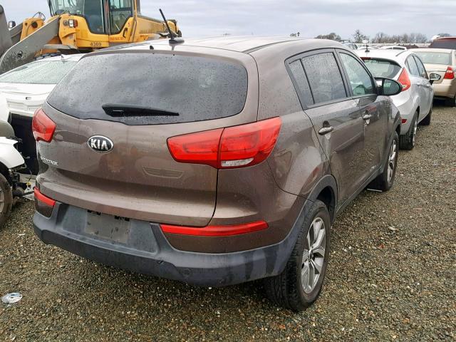 KNDPB3AC7F7718616 - 2015 KIA SPORTAGE L GRAY photo 4