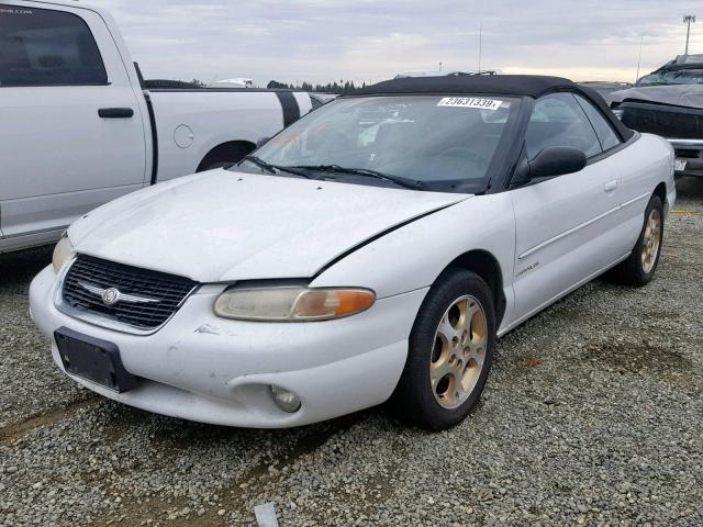 3C3EL55H5XT571302 - 1999 CHRYSLER SEBRING JX WHITE photo 2