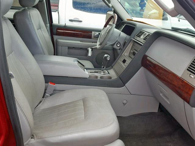 5LMFU28536LJ24693 - 2006 LINCOLN NAVIGATOR 栗色 照片 5