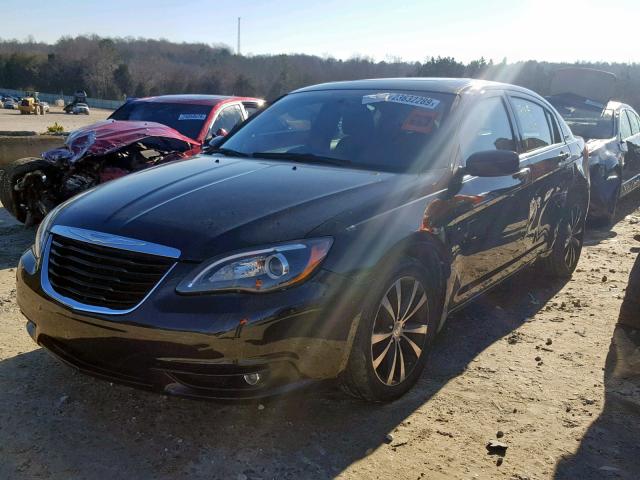 1C3CCBBG1DN715585 - 2013 CHRYSLER 200 TOURIN BLACK photo 2