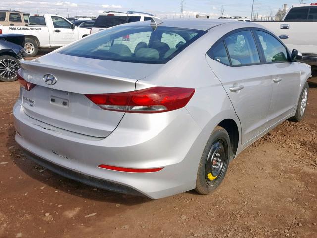 5NPD74LF7HH151999 - 2017 HYUNDAI ELANTRA SE SILVER photo 4