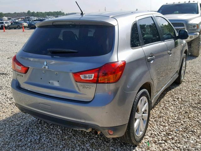 4A4AP3AU3EE003366 - 2014 MITSUBISHI OUTLANDER SILVER photo 4