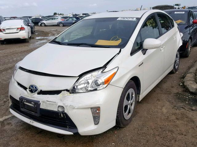 JTDKN3DU9E1744609 - 2014 TOYOTA PRIUS WHITE photo 2