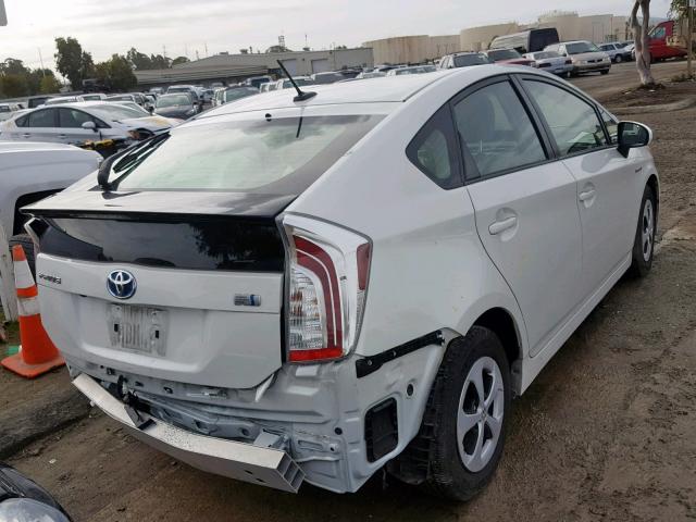 JTDKN3DU9E1744609 - 2014 TOYOTA PRIUS WHITE photo 4
