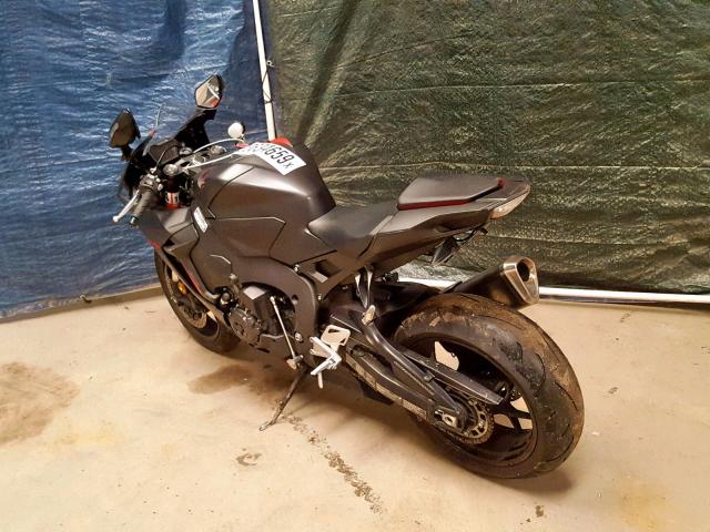 JH2SC7752HK000471 - 2017 HONDA CBR1000 RA GRAY photo 3