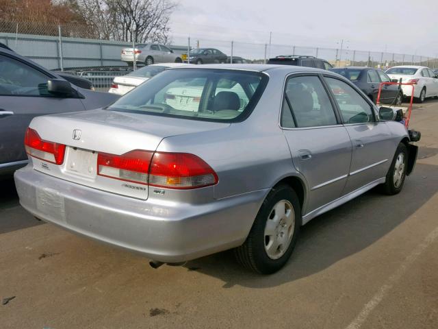 1HGCG16502A012505 - 2002 HONDA ACCORD EX 银色 照片 4