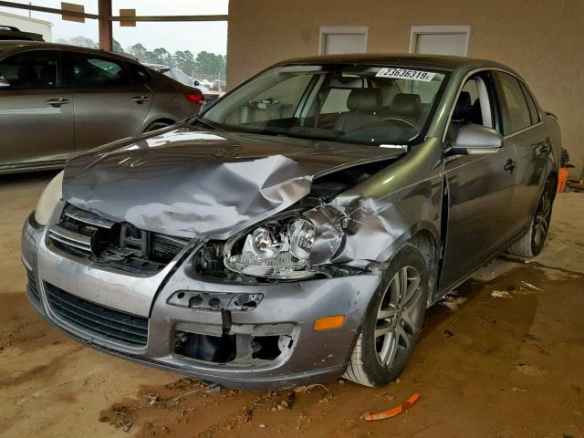 3VWST71K46M649361 - 2006 VOLKSWAGEN JETTA TDI GRAY photo 2