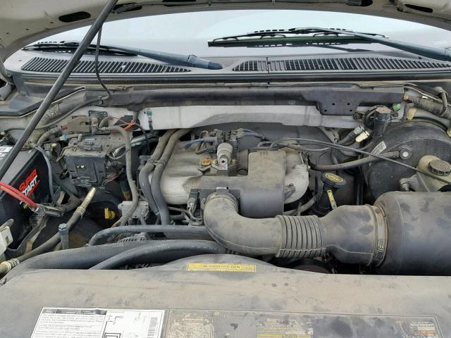 1FTZF1725YNB77421 - 2000 FORD F150 SILVER photo 7