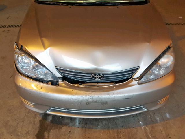 4T1BE32KX6U683820 - 2006 TOYOTA CAMRY LE GOLD photo 7